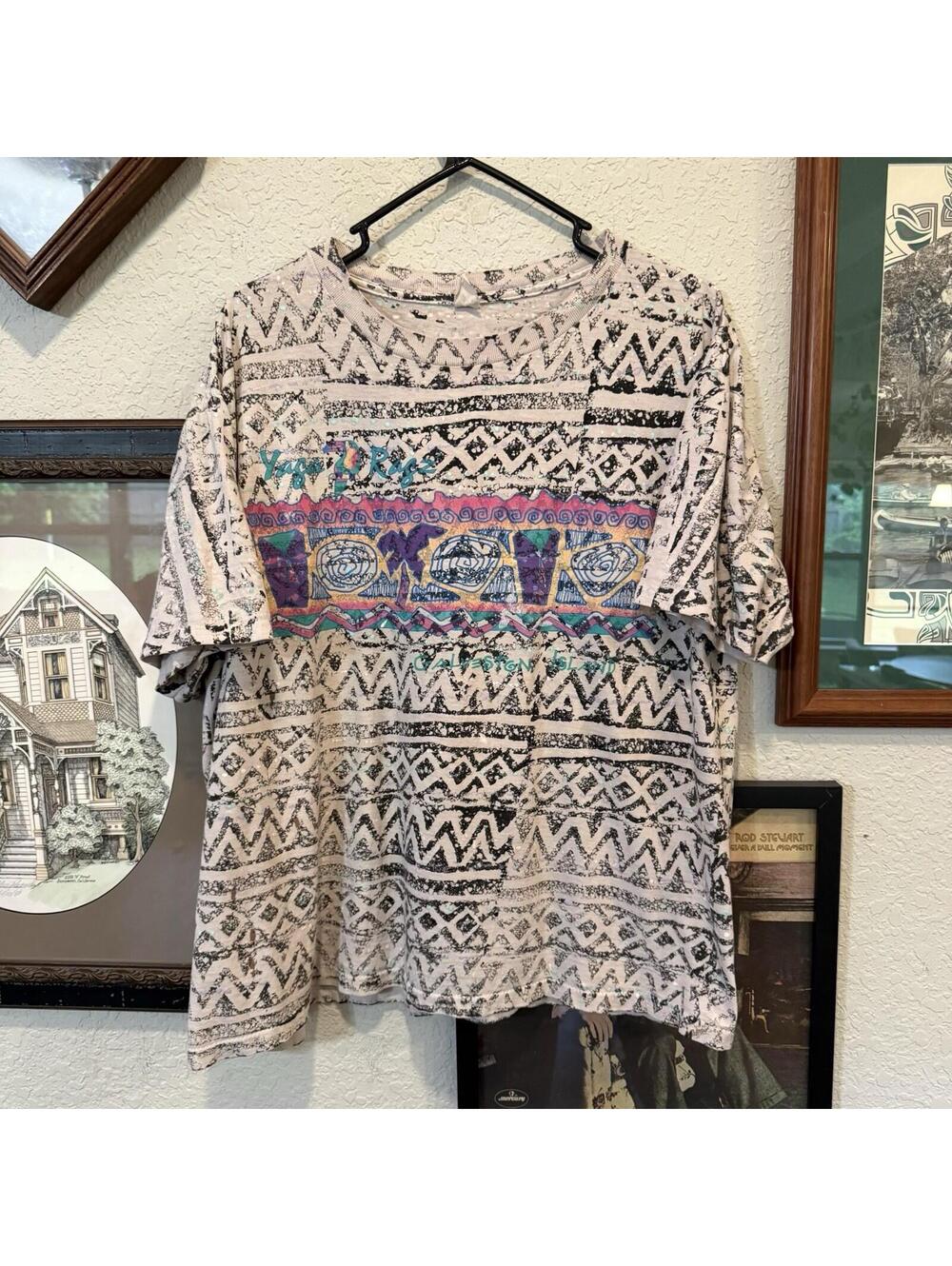 Vintage 90s RARE Colorful Beach AOP Aztec Sports Surfing And Skate Shirt Size XL